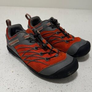 Keen on Red and Gray Outdoor Shoes
